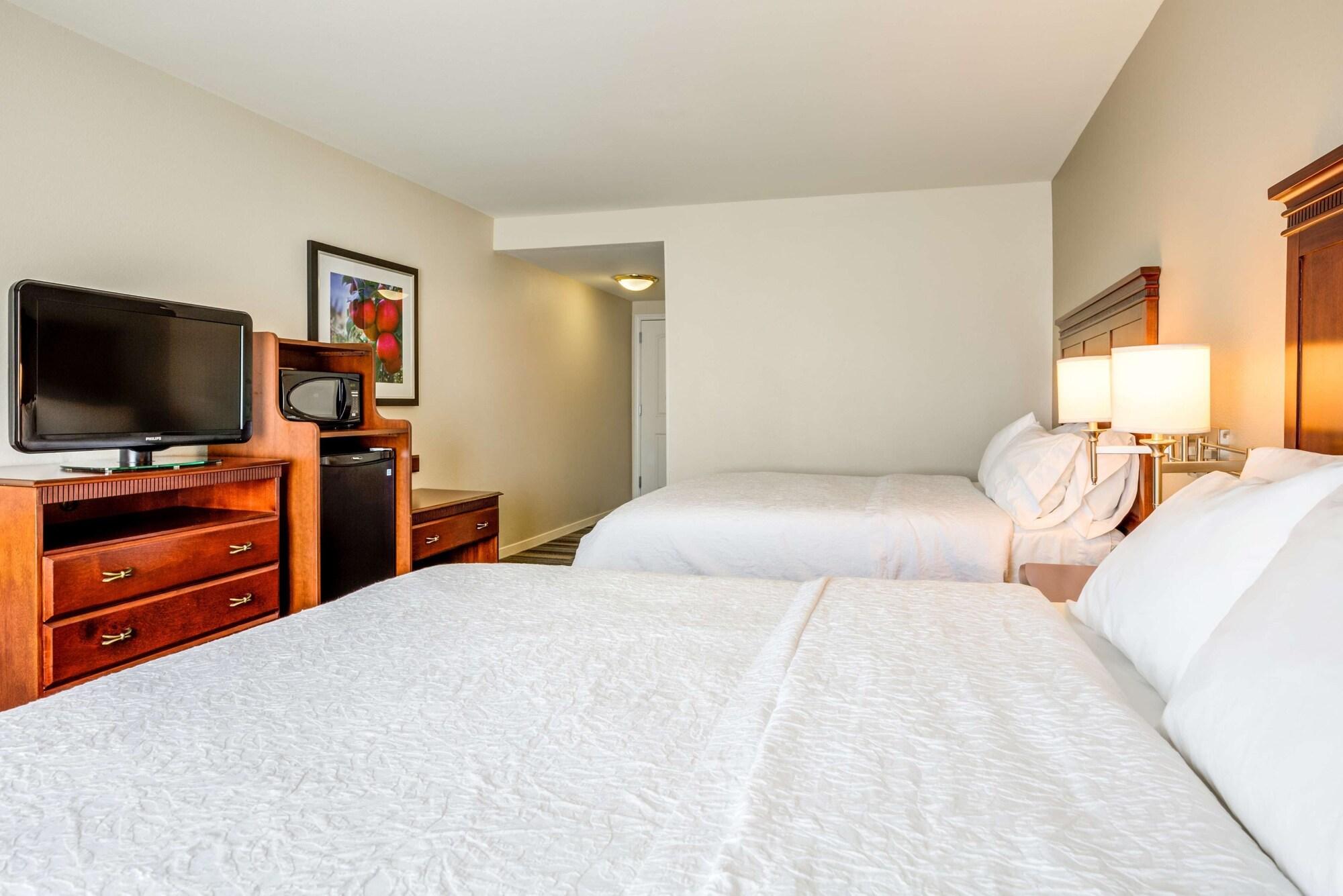 Hampton Inn & Suites Westford-Chelmsford Eksteriør billede
